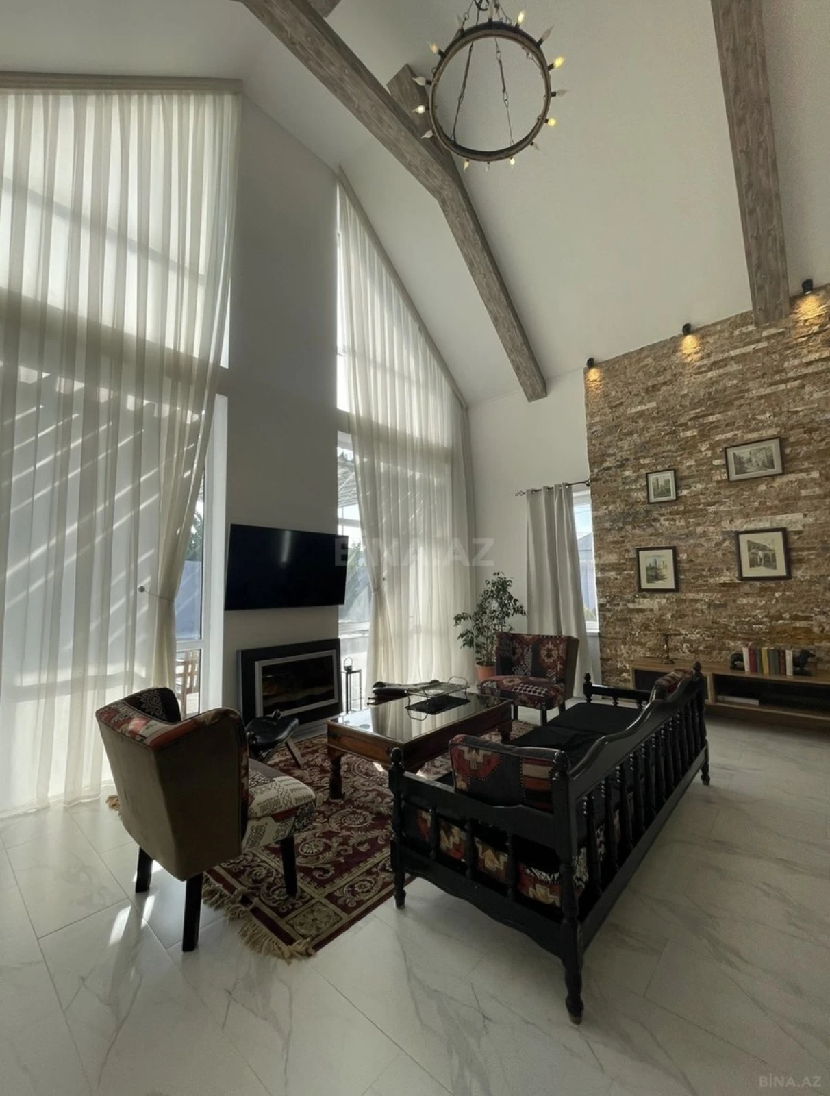 Kirayə verilir 5 otaqlı həyət evi 220 m²