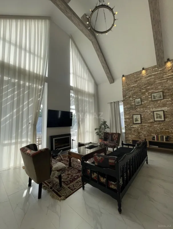 Kirayə verilir 5 otaqlı həyət evi 220 m²