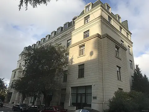 Kirayə verilir 7 otaqlı ofis 250 m² — Bakı 7 otaq 250.00 m²