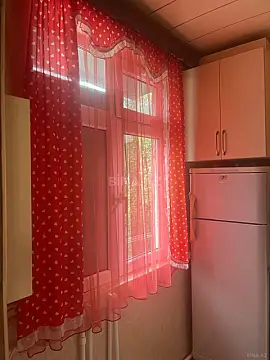 Kirayə verilir 2 otaqlı mənzil 45 m²