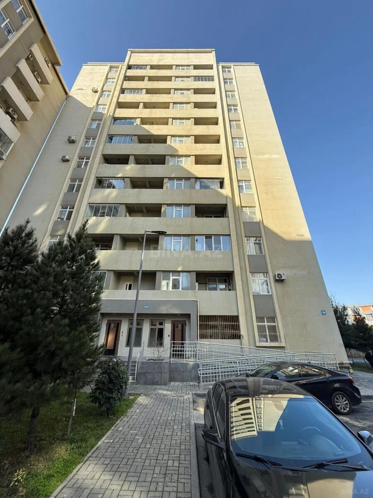 Satılır 3 otaqlı mənzil 90 m²