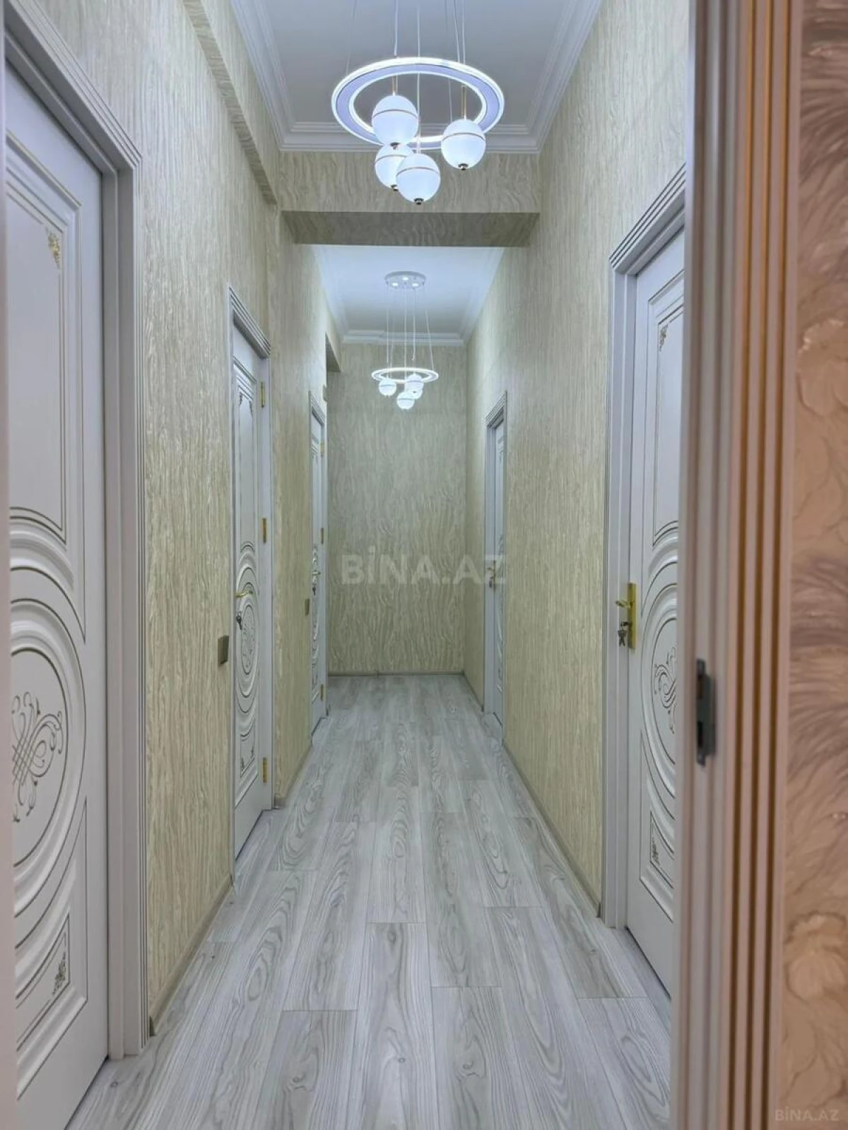 Satılır 3 otaqlı mənzil 90 m²