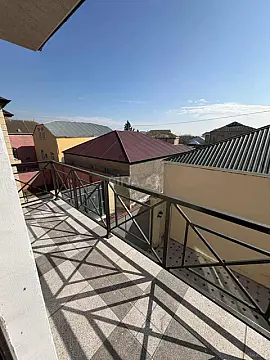 Satılır 3 otaqlı həyət evi 90 m²