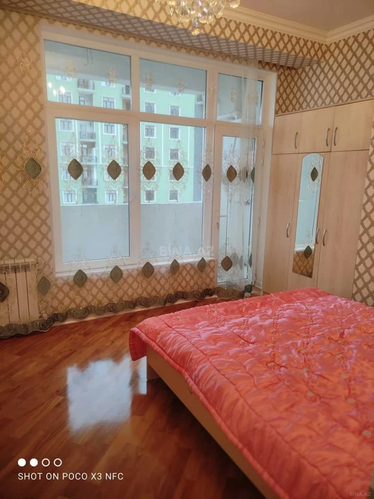 Kirayə verilir 2 otaqlı mənzil 60 m²