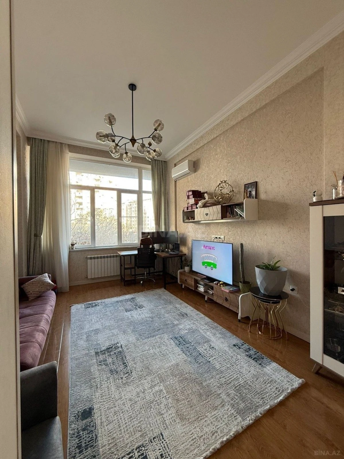 Satılır 3 otaqlı mənzil 105 m²