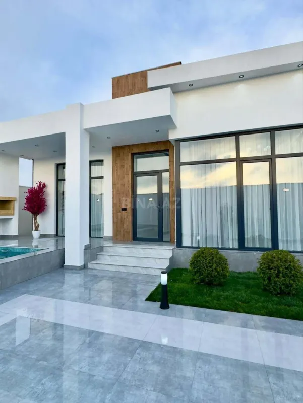 Satılır 4 otaqlı həyət evi 145 m²