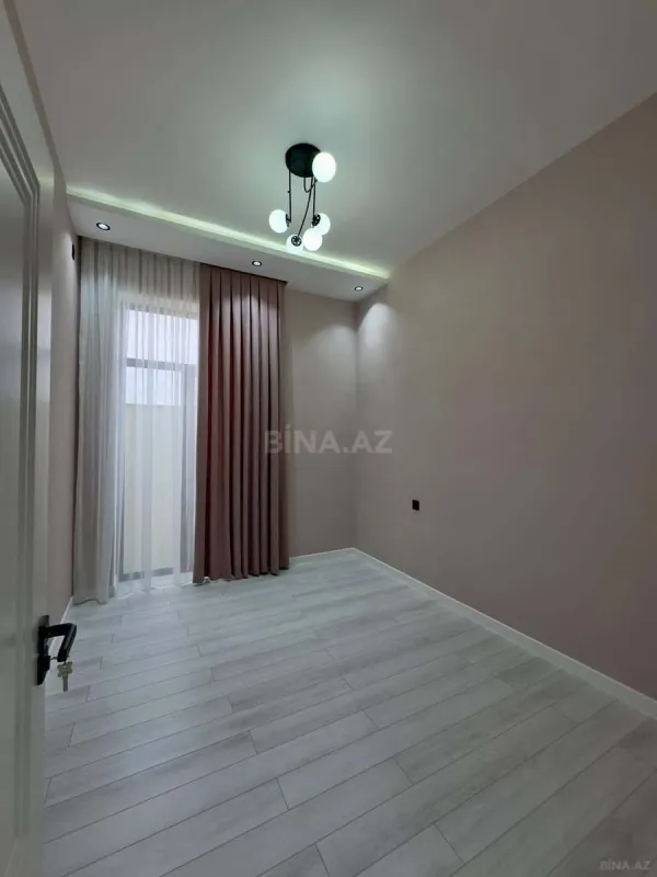Satılır 4 otaqlı həyət evi 145 m²