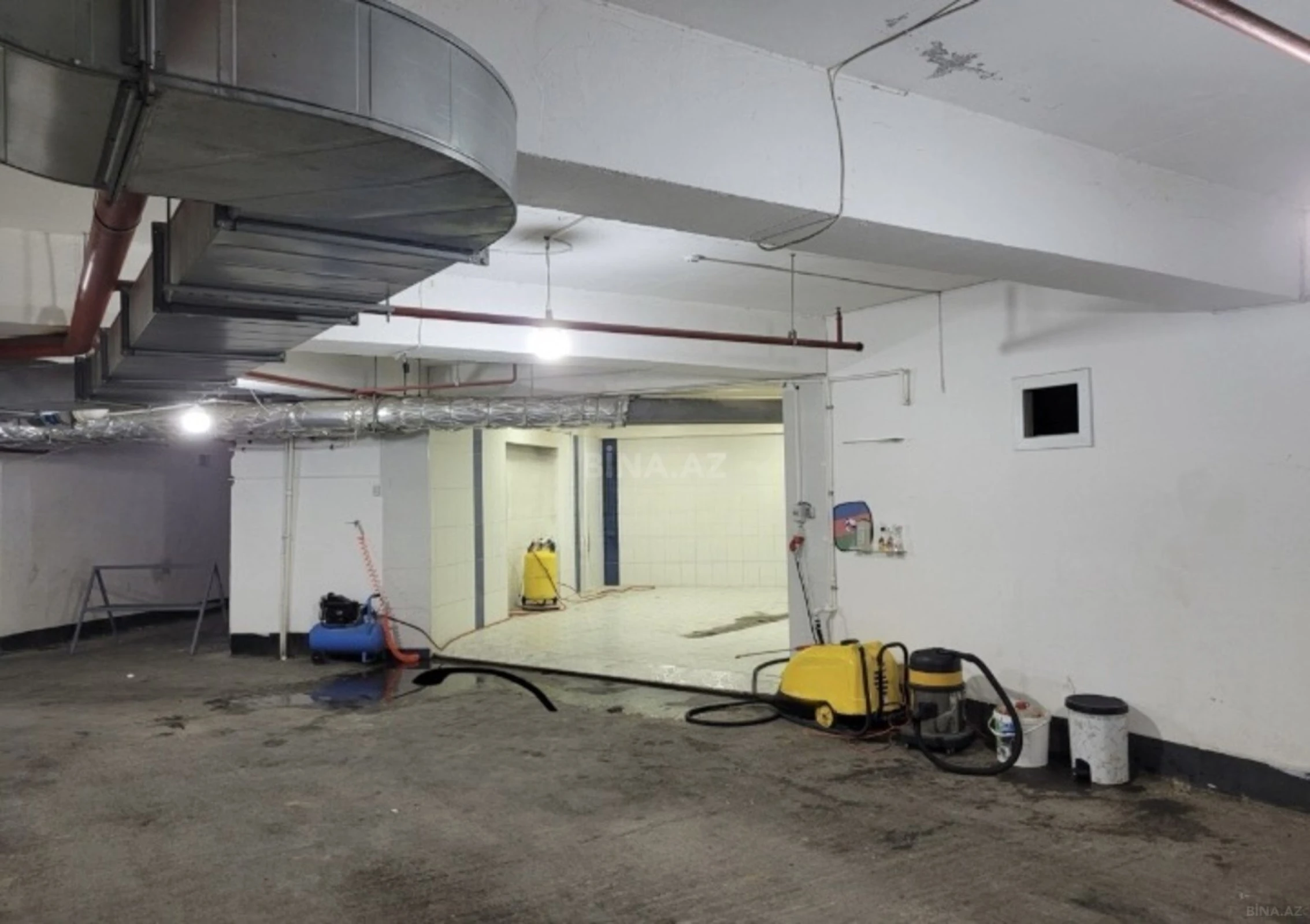 Satılır obyekt 65 m²