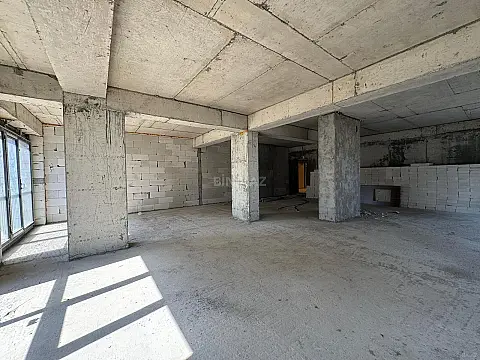 Satılır 3 otaqlı mənzil 128 m²