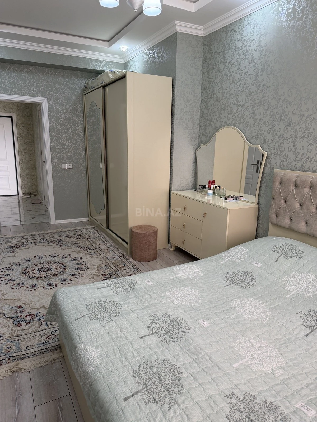 Satılır 2 otaqlı mənzil 68 m²
