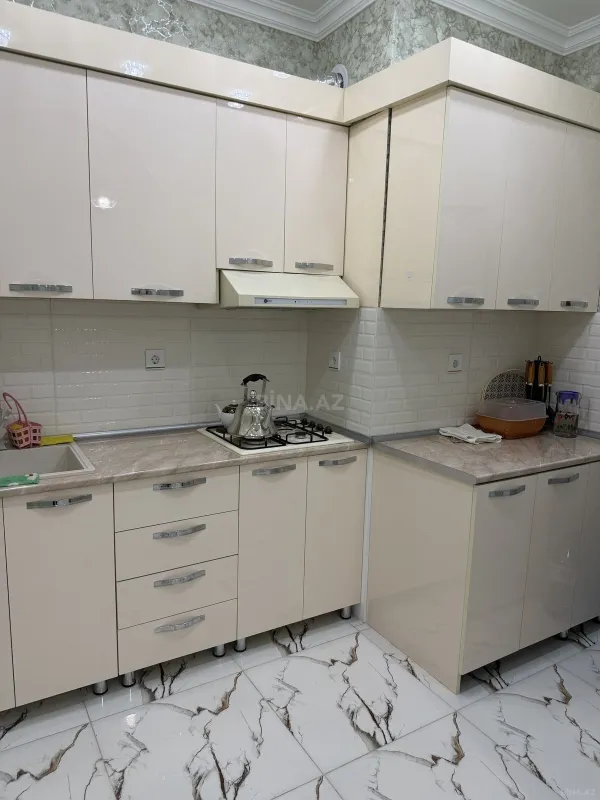 Satılır 2 otaqlı mənzil 68 m²