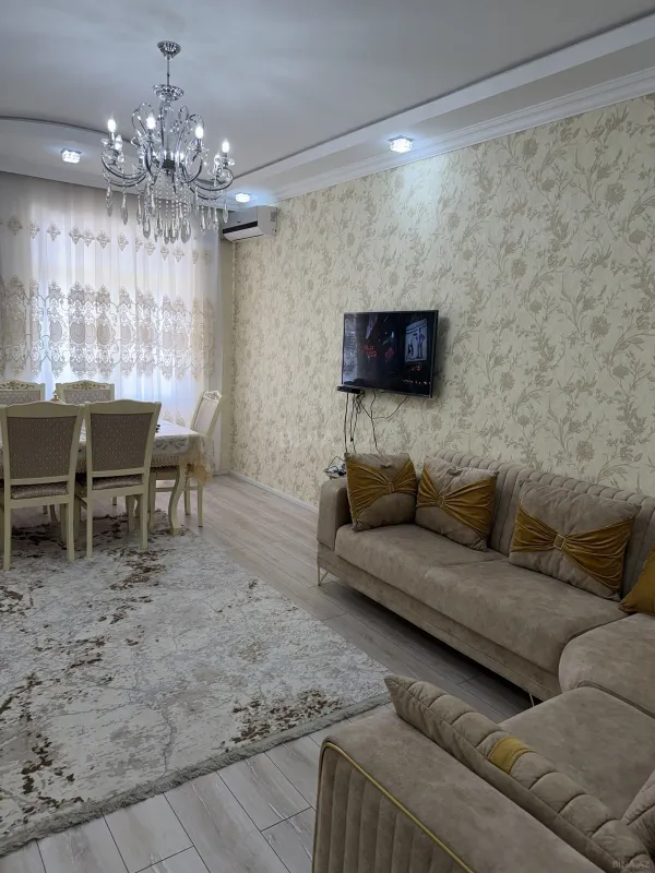 Satılır 2 otaqlı mənzil 68 m²