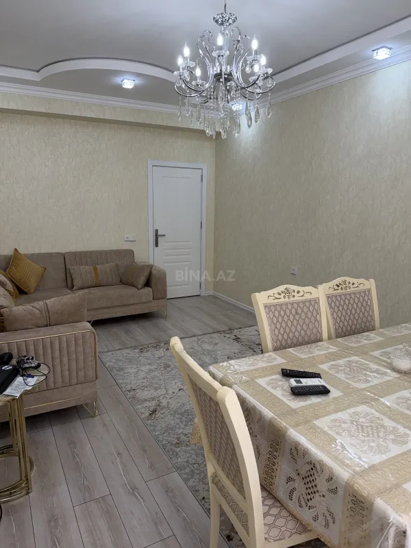 Satılır 2 otaqlı mənzil 68 m²