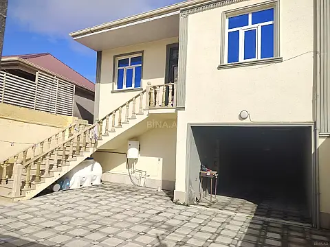 Satılır 3 otaqlı həyət evi 110 m² — Bakı, Binəqədi 3 otaq 110.00 m²