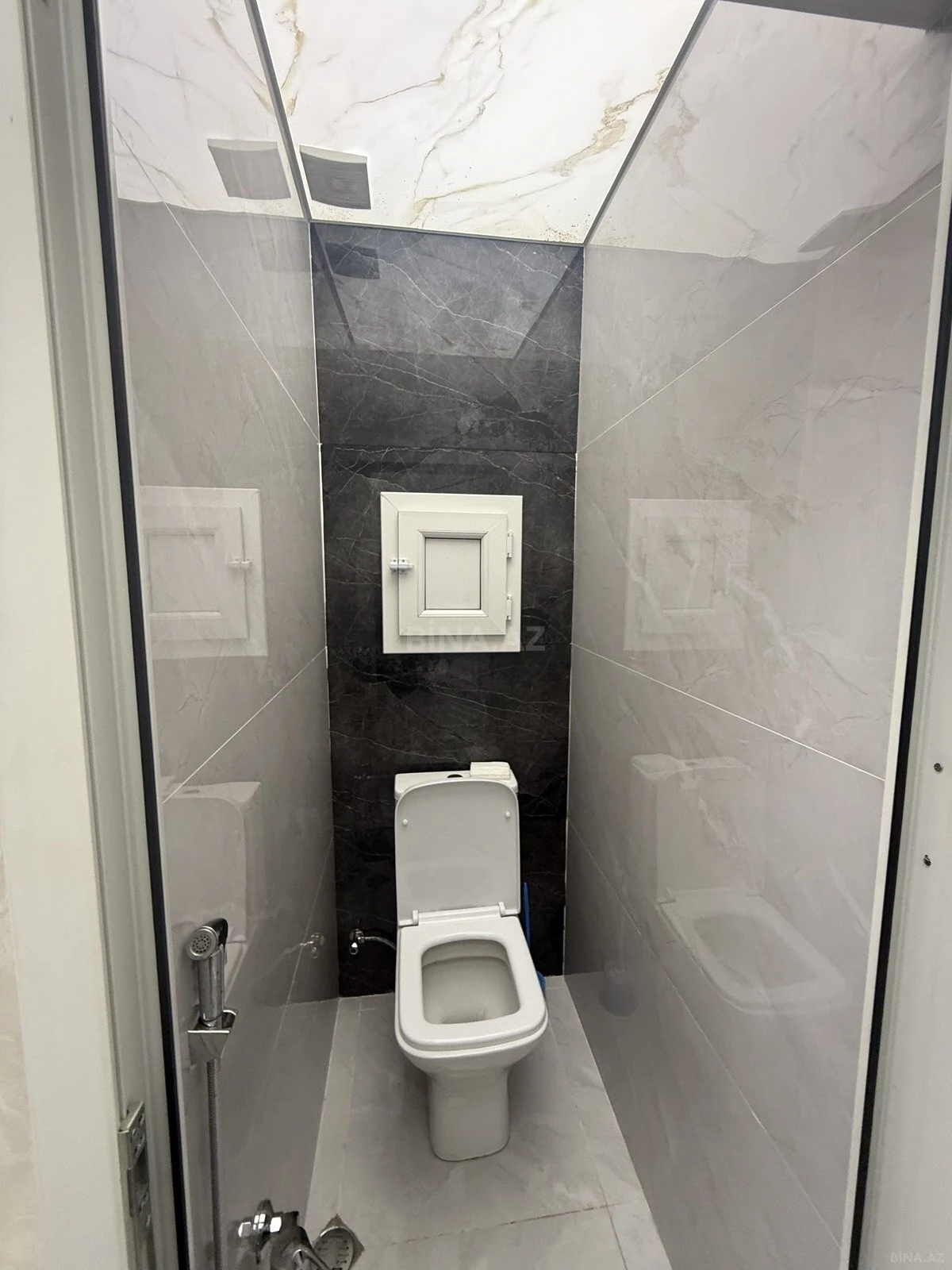 Satılır 2 otaqlı mənzil 58 m²