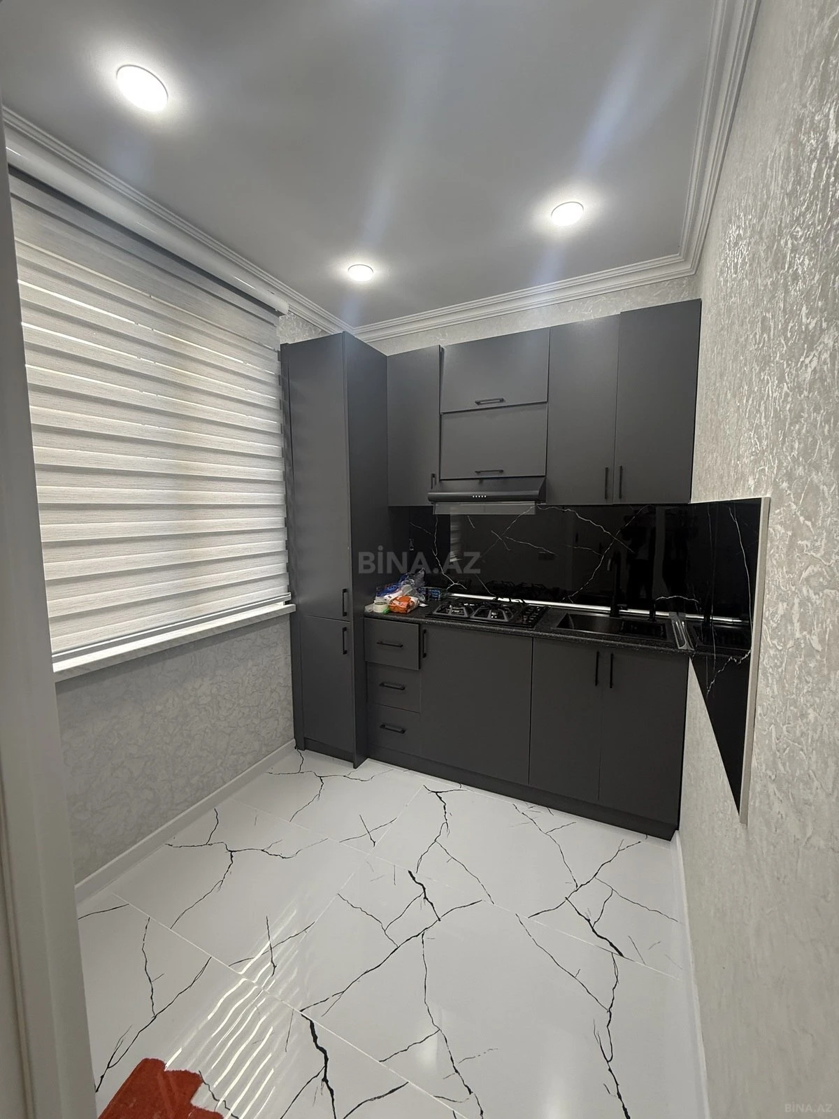 Satılır 2 otaqlı mənzil 58 m²