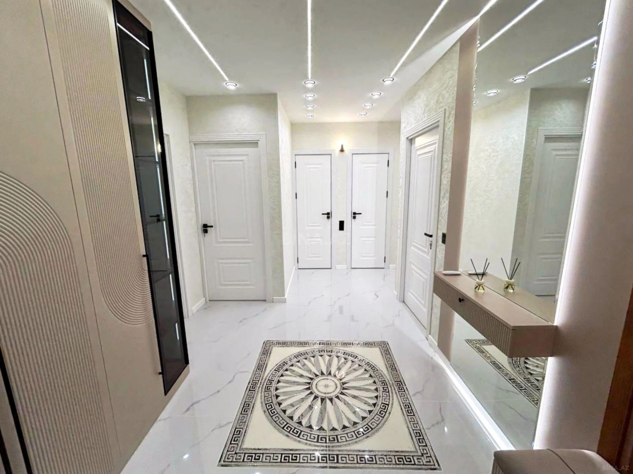 Satılır 3 otaqlı mənzil 85 m²