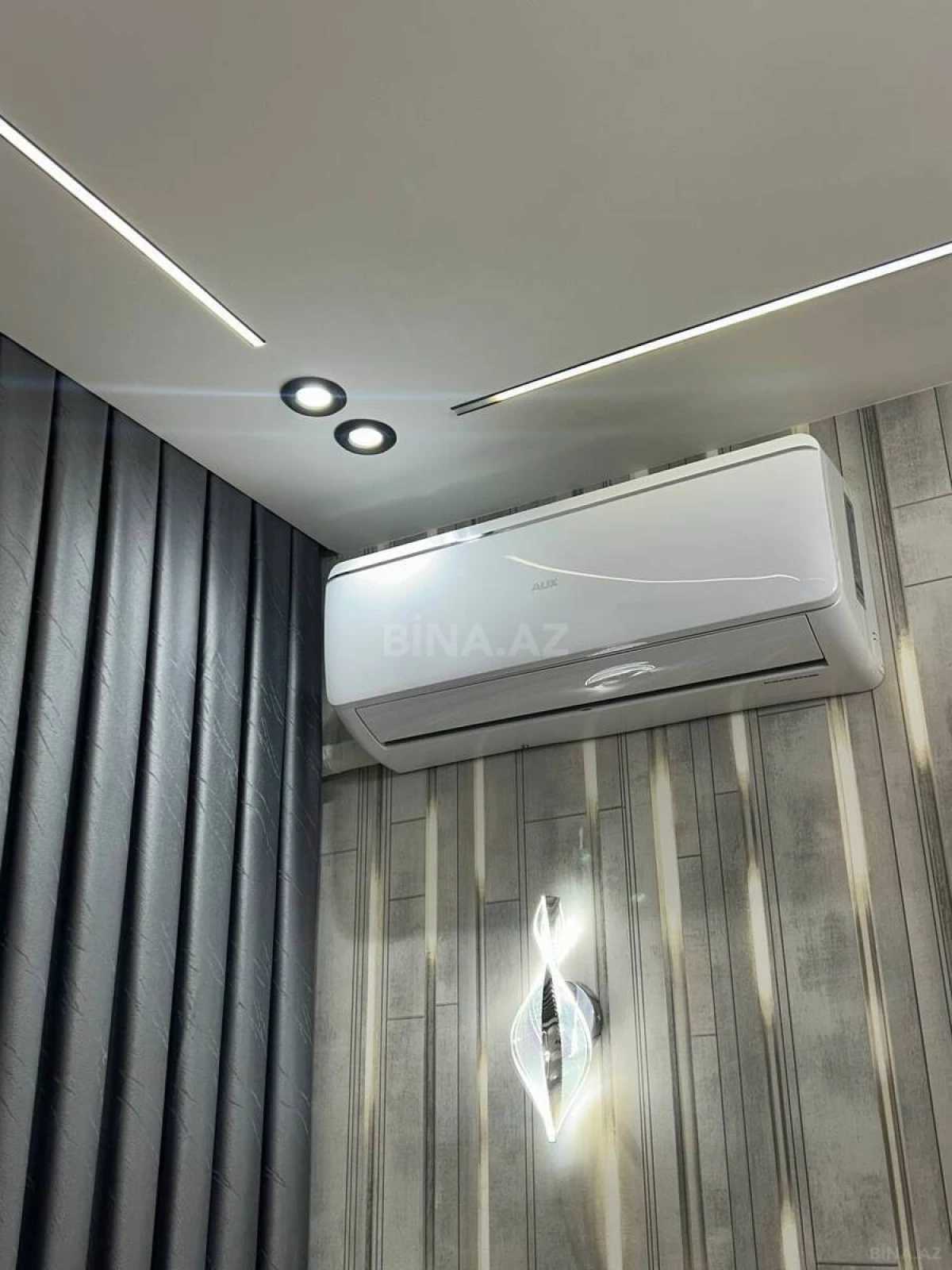 Satılır 3 otaqlı mənzil 85 m²