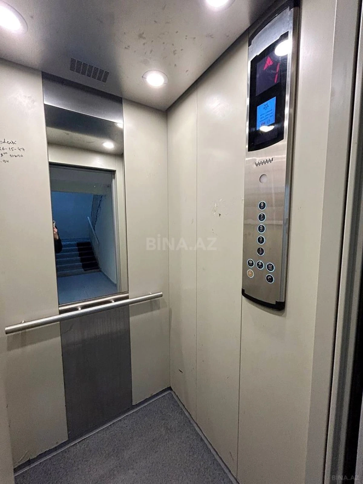 Satılır 3 otaqlı mənzil 85 m²