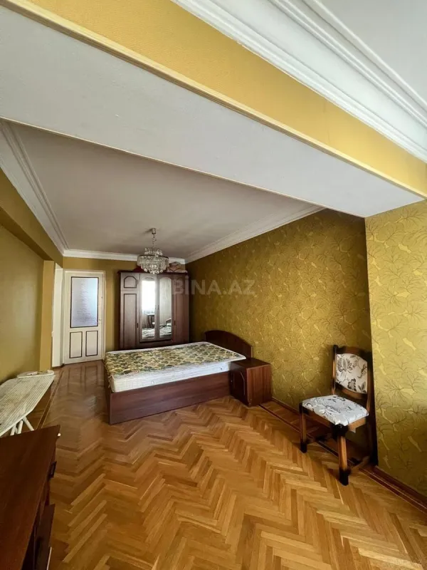 Satılır 3 otaqlı mənzil 85 m²