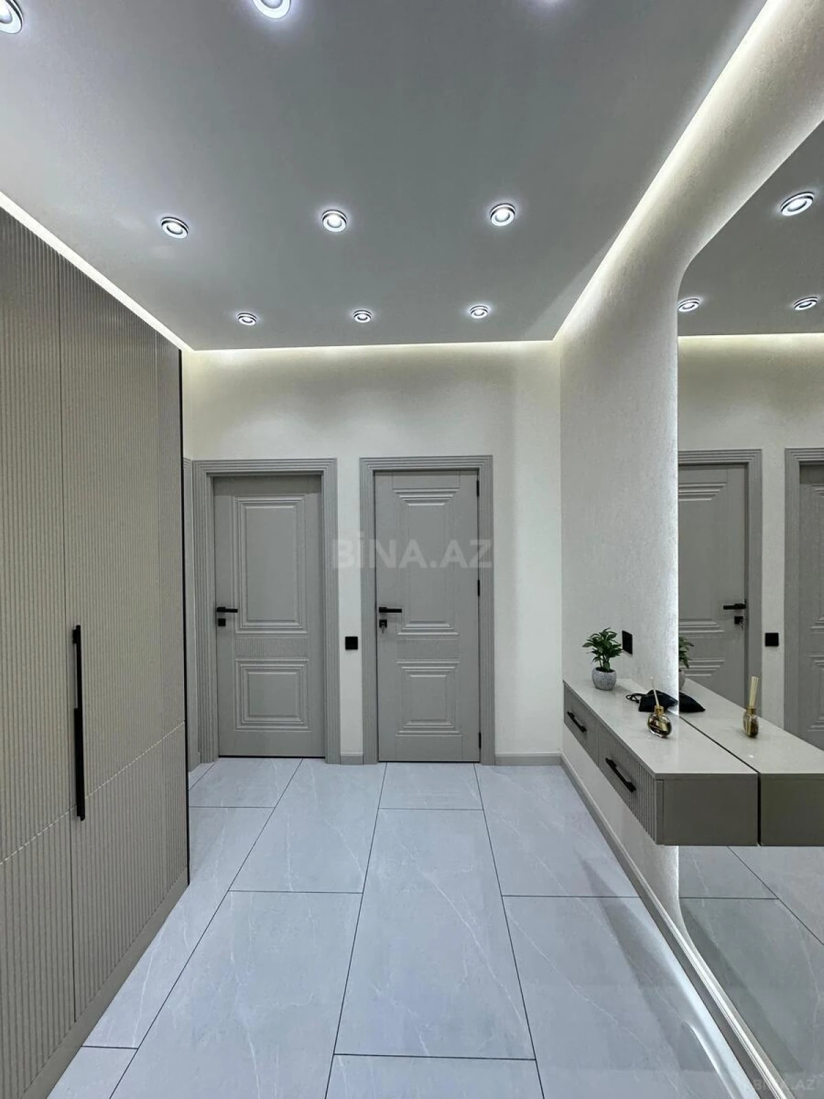 Satılır 3 otaqlı mənzil 65 m²
