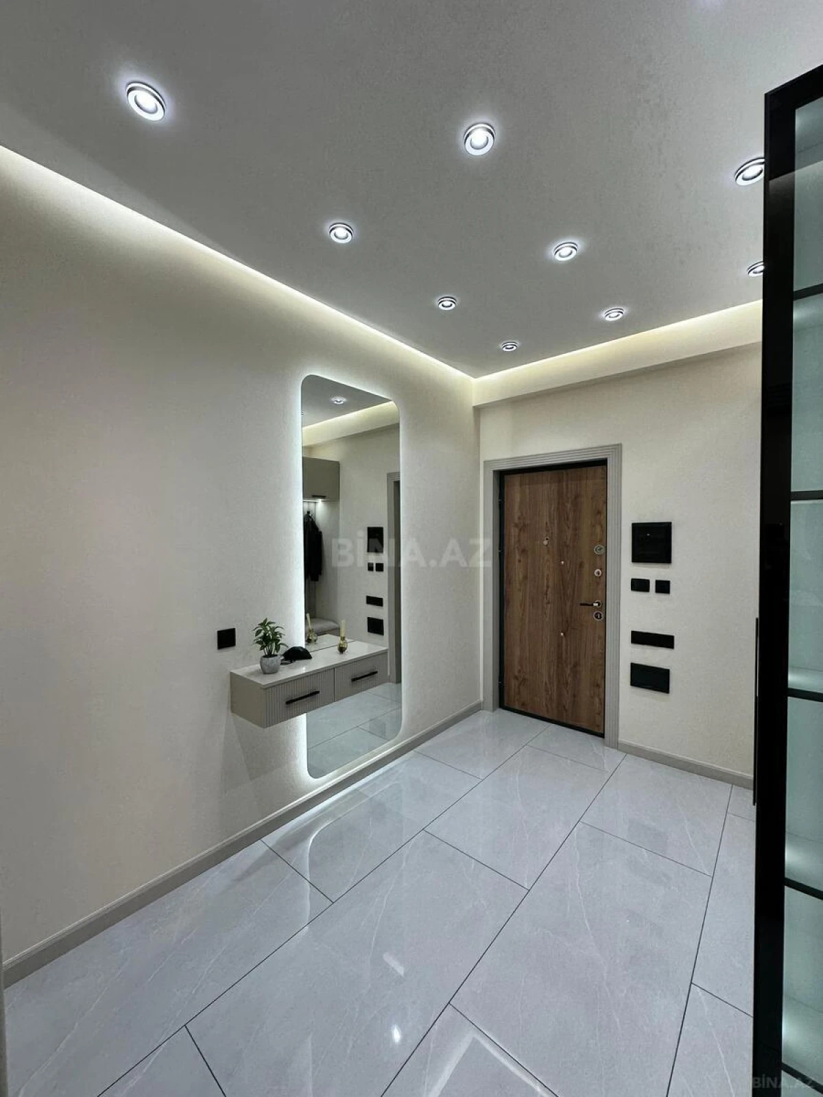 Satılır 3 otaqlı mənzil 65 m²