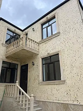 Satılır 5 otaqlı həyət evi 180 m²