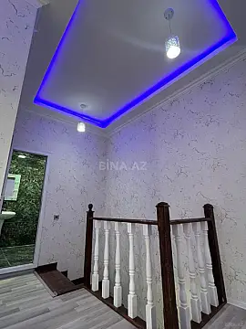 Satılır 5 otaqlı həyət evi 180 m²