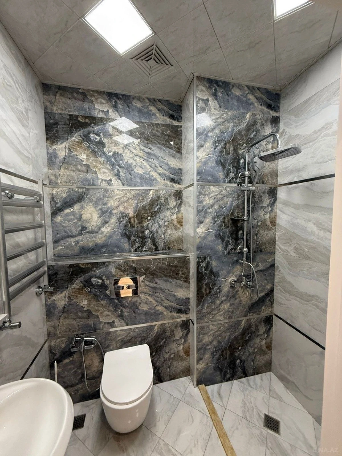 Satılır 2 otaqlı mənzil 50 m²