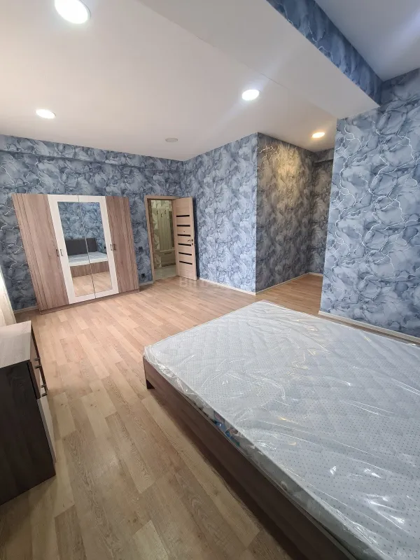 Kirayə verilir 3 otaqlı mənzil 90 m²