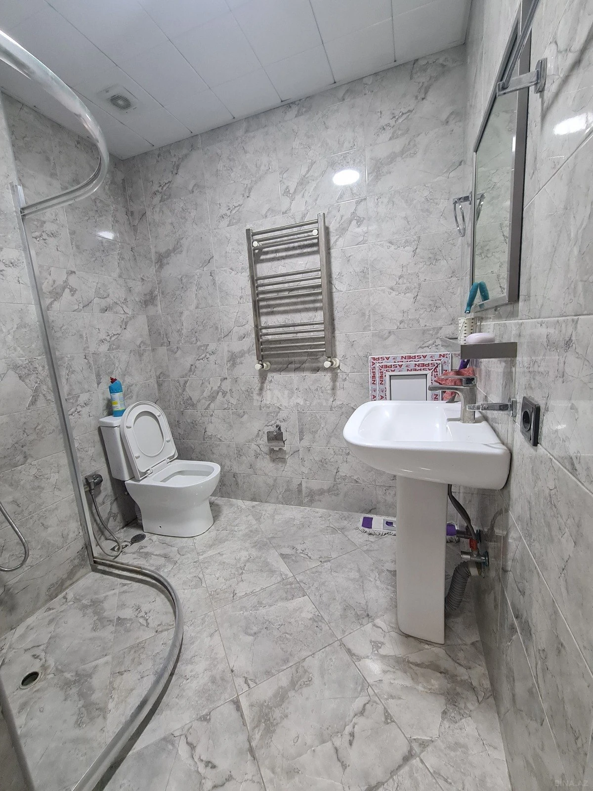 Kirayə verilir 3 otaqlı mənzil 90 m²