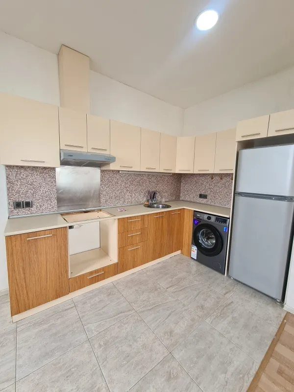 Kirayə verilir 3 otaqlı mənzil 90 m²