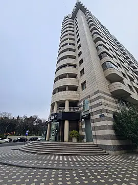 Kirayə verilir 3 otaqlı mənzil 90 m² — Bakı 3 otaq 90.00 m²