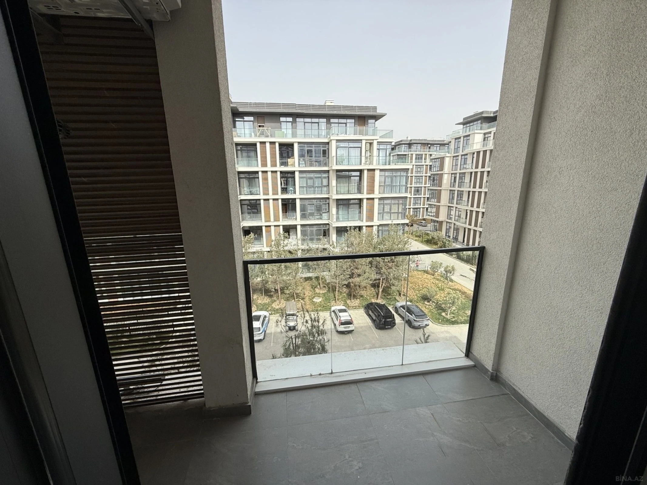 Kirayə verilir 2 otaqlı mənzil 75 m²