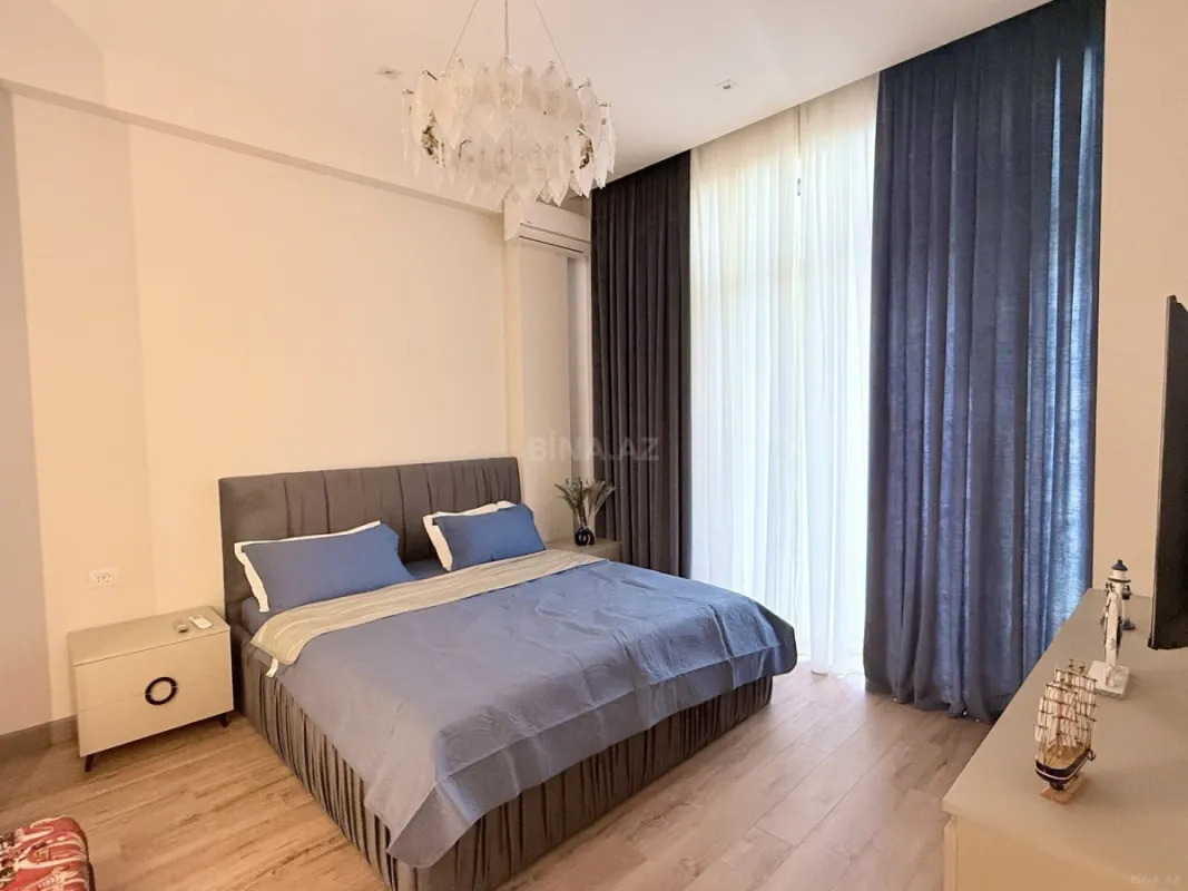 Kirayə verilir 2 otaqlı mənzil 75 m²