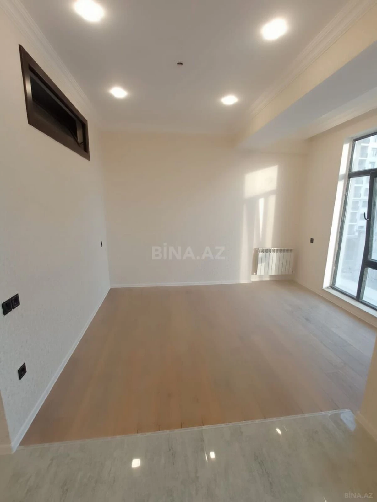 Kirayə verilir 2 otaqlı ofis 60 m²