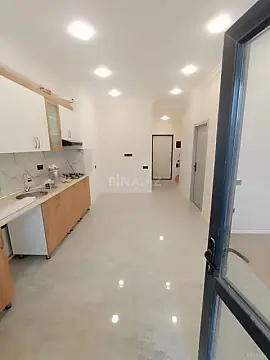 Kirayə verilir 2 otaqlı ofis 60 m²