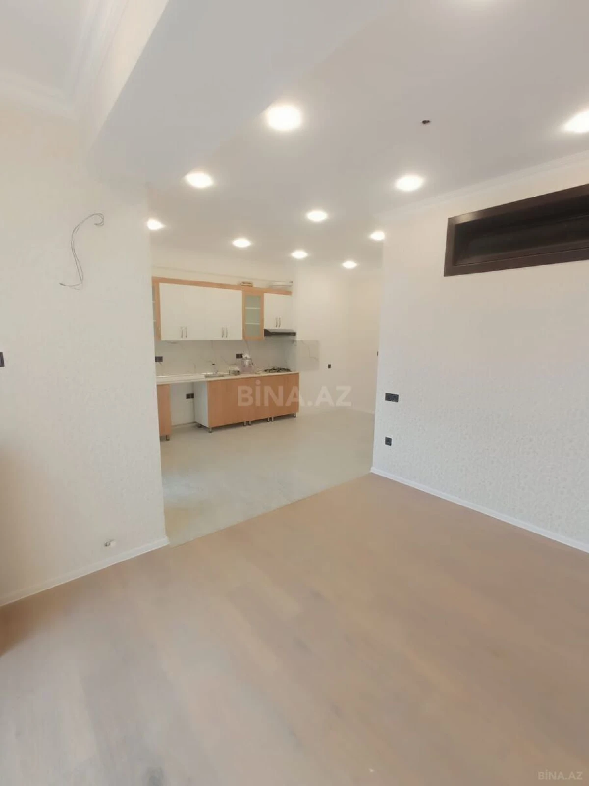 Kirayə verilir 2 otaqlı ofis 60 m²