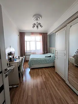 Satılır 3 otaqlı mənzil 108 m²