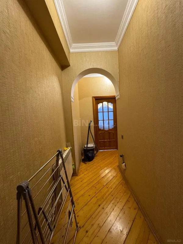 Satılır 2 otaqlı mənzil 75 m²