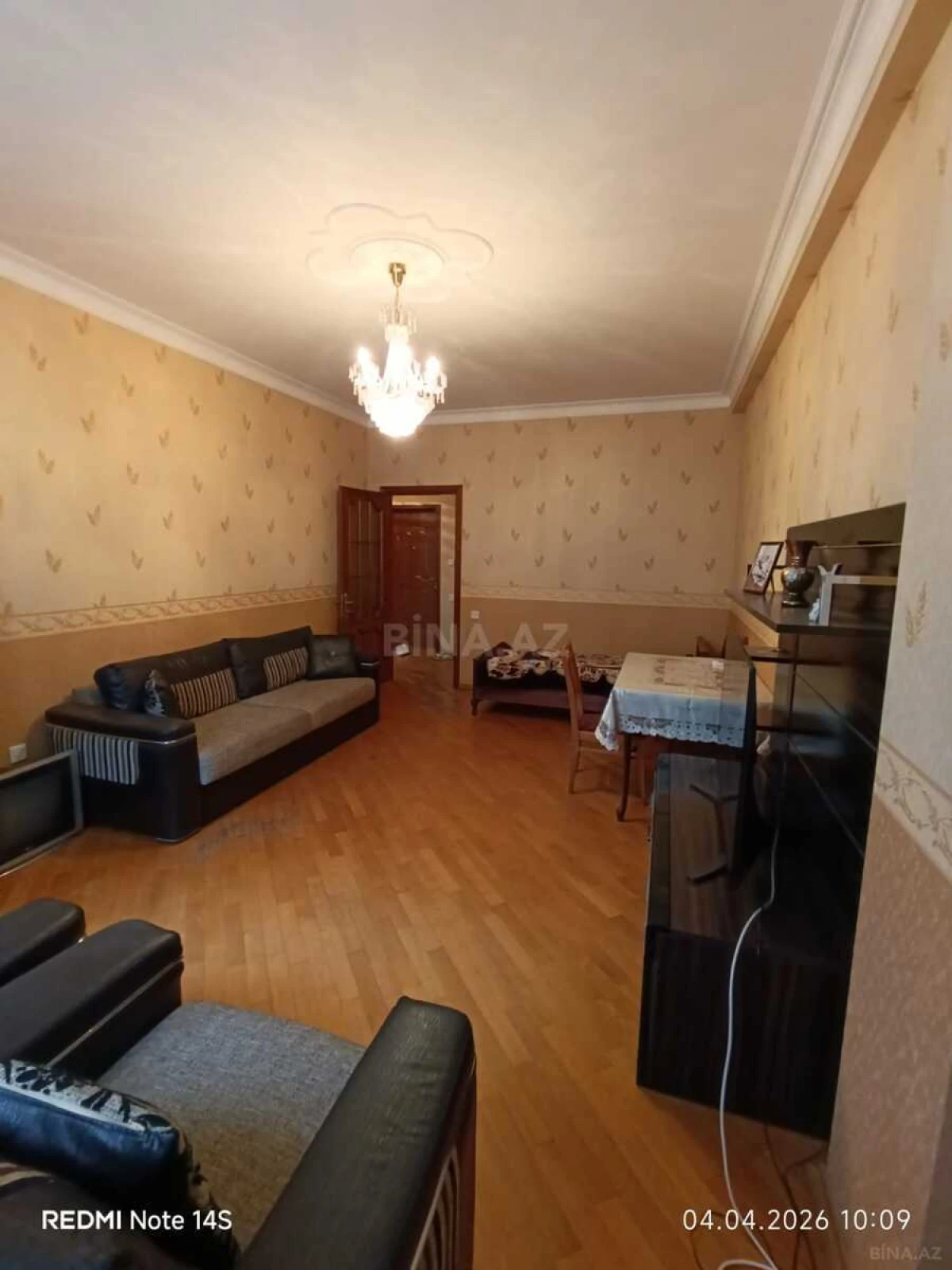 Satılır 2 otaqlı mənzil 75 m²