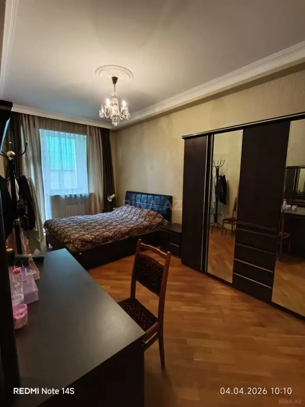 Satılır 2 otaqlı mənzil 75 m²