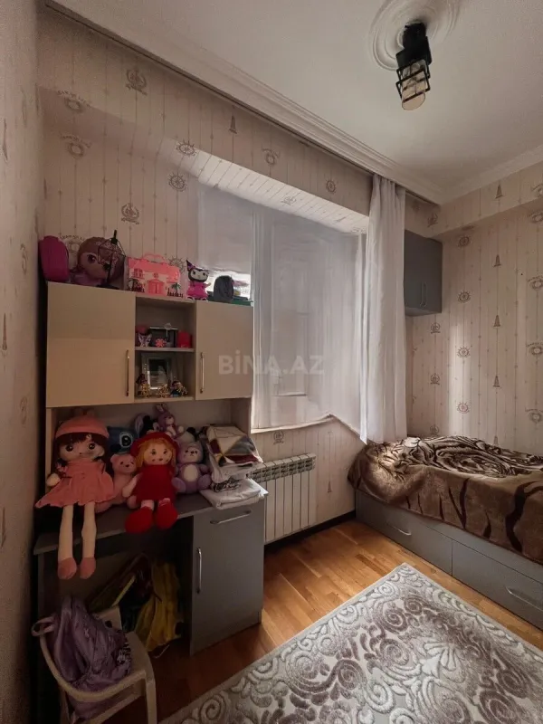 Satılır 3 otaqlı mənzil 70 m²