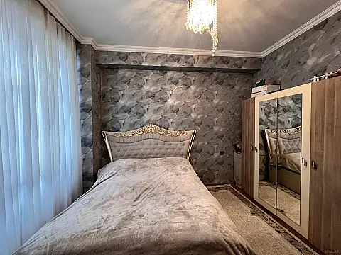 Satılır 3 otaqlı mənzil 70 m²