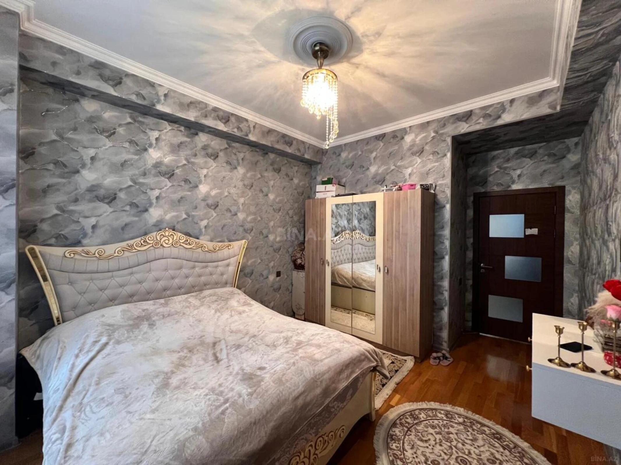 Satılır 3 otaqlı mənzil 70 m²