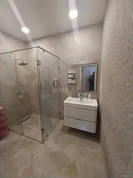 Satılır 2 otaqlı mənzil 68 m²