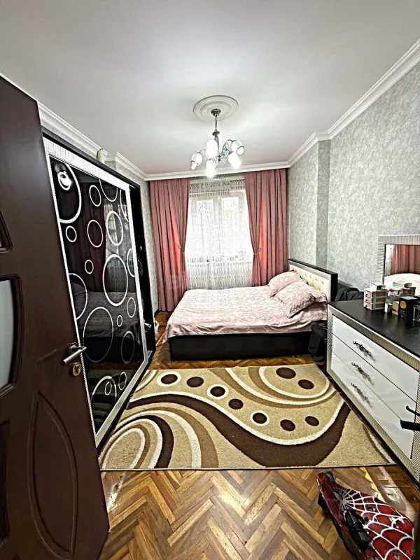 Satılır 3 otaqlı mənzil 85 m²