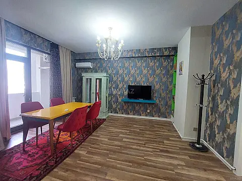 Satılır 2 otaqlı mənzil 68 m² — Bakı 2 otaq 68.00 m²