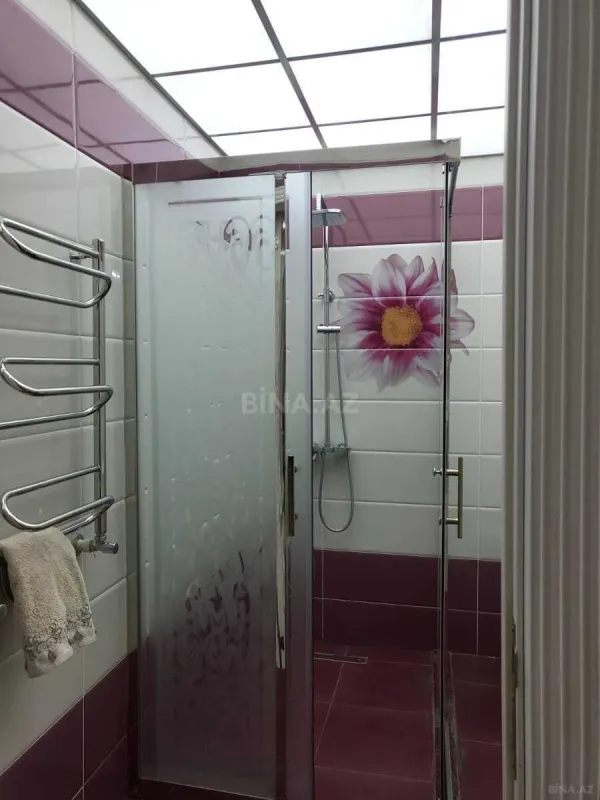 Kirayə verilir 1 otaqlı mənzil 63 m²