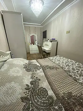 Satılır 4 otaqlı mənzil 80 m²
